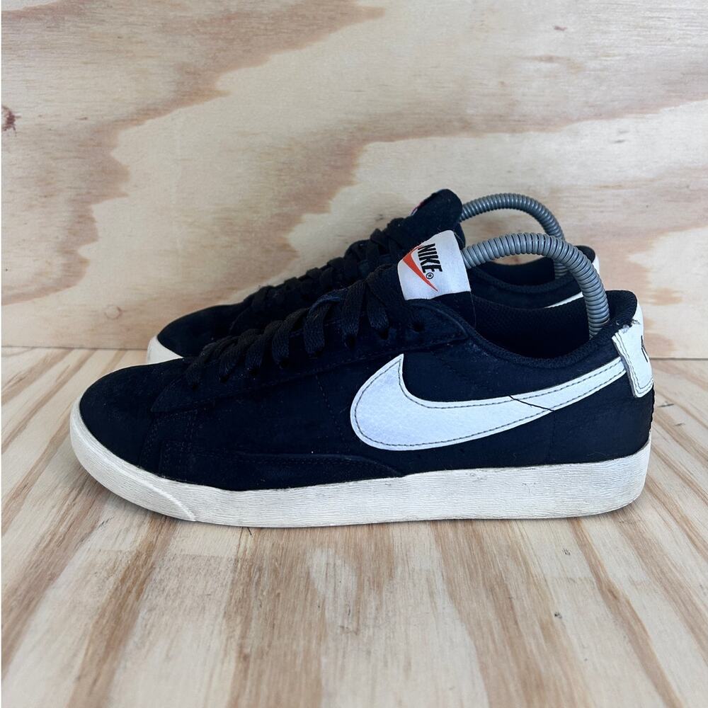 Nike - Blazer Low SD - Sneakers - Black - Women's - 8.5 - AV9373-001 - Picture 3 of 9